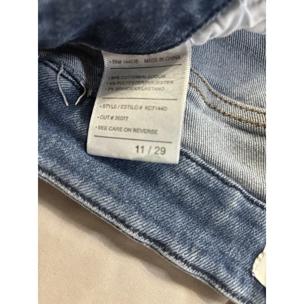 KanCan Curvy Women's Distressed Button‎ Fly Crop Skinny Jeans Raw Hem 11/29